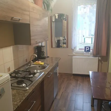 Demiro Apartamento *